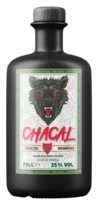 Licor de hierbas Chacal